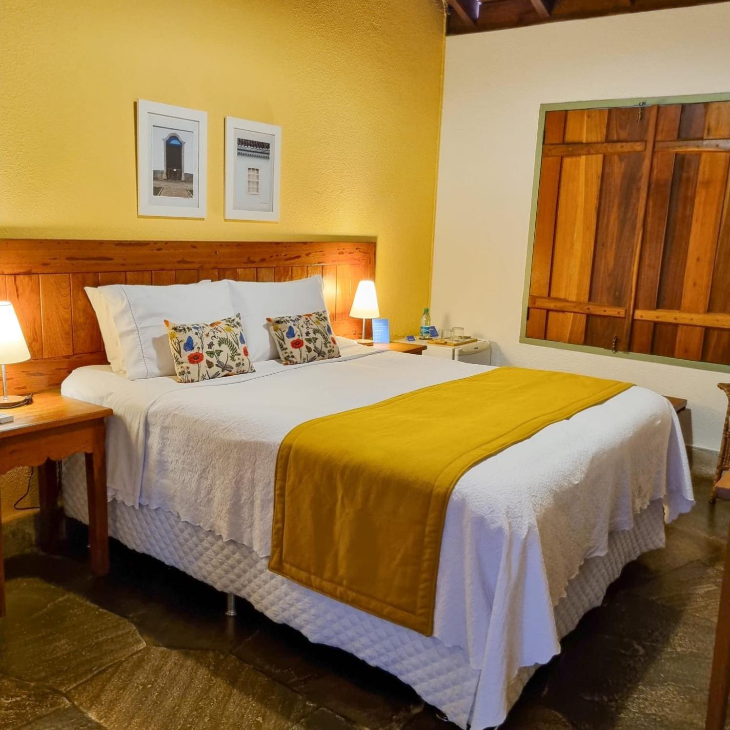 Pouso 22 Hotell Pirenópolis Exteriör bild